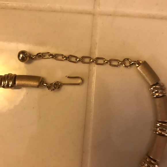 Vintage Trifari gold toned linked choker - Picture 5 of 6